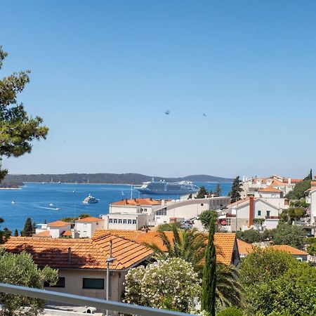 Apartments Luksa - Zf Hvar Hvar Town Extérieur photo