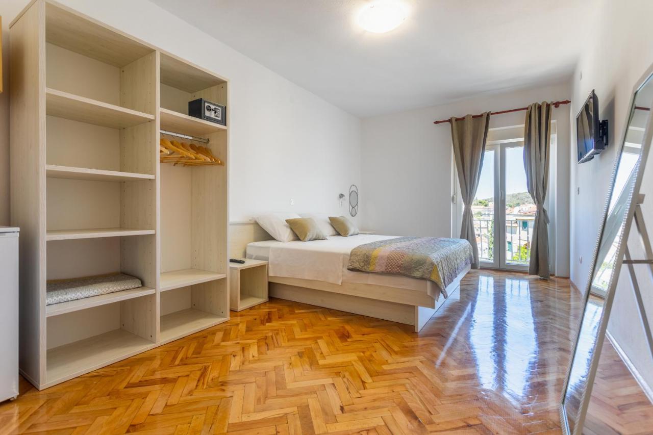 Apartments Luksa - Zf Hvar Hvar Town Extérieur photo