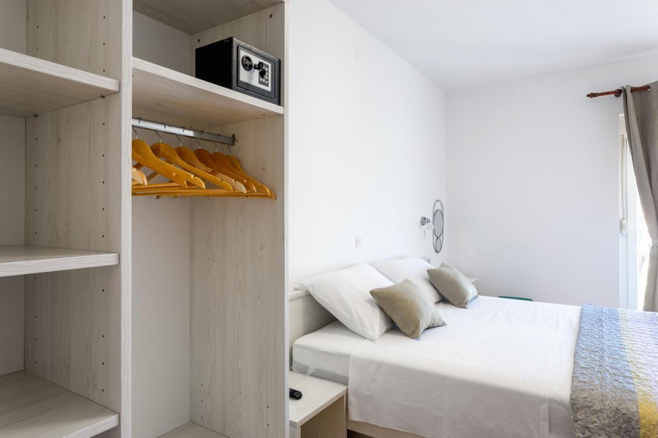 Apartments Luksa - Zf Hvar Hvar Town Extérieur photo