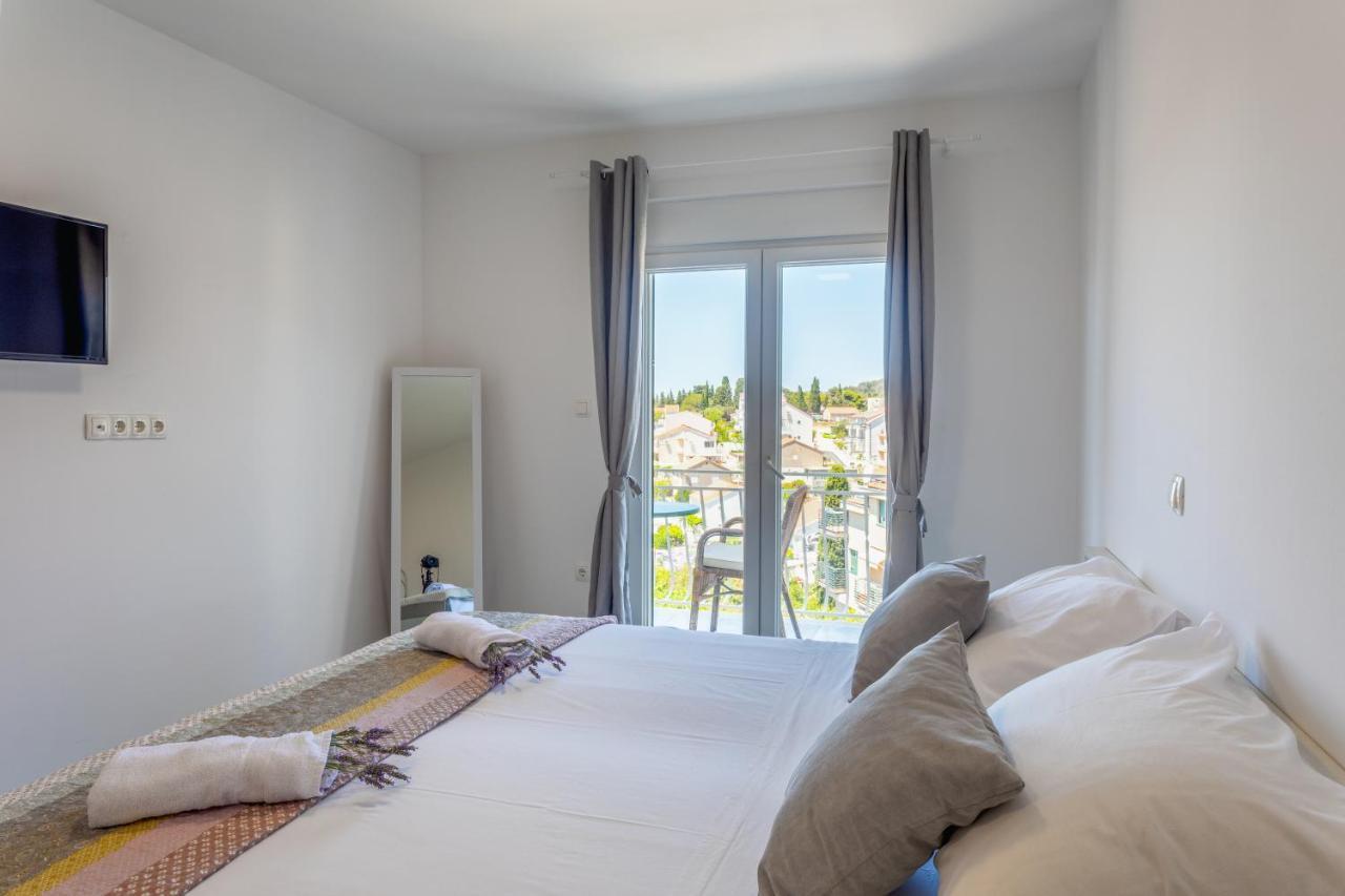 Apartments Luksa - Zf Hvar Hvar Town Extérieur photo