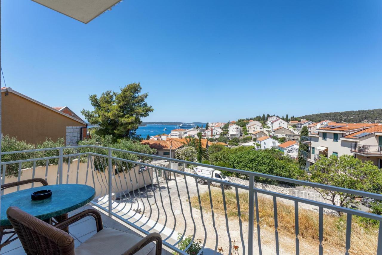 Apartments Luksa - Zf Hvar Hvar Town Extérieur photo